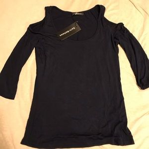 “Cold shoulder” shirt